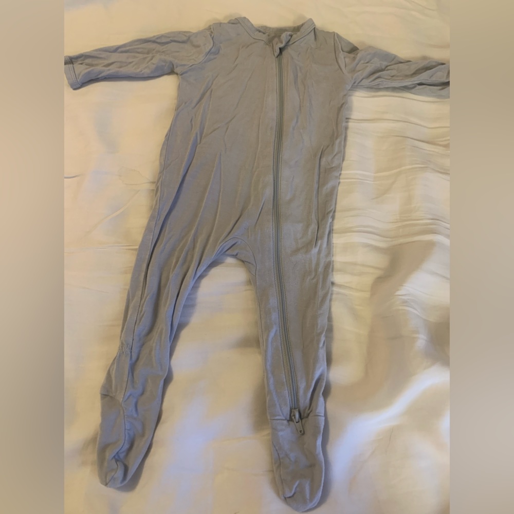 Kyte baby zippered footie, storm sz. 3-6. VGUC